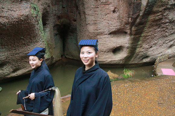 0000000000000000000000000000000000000000000000