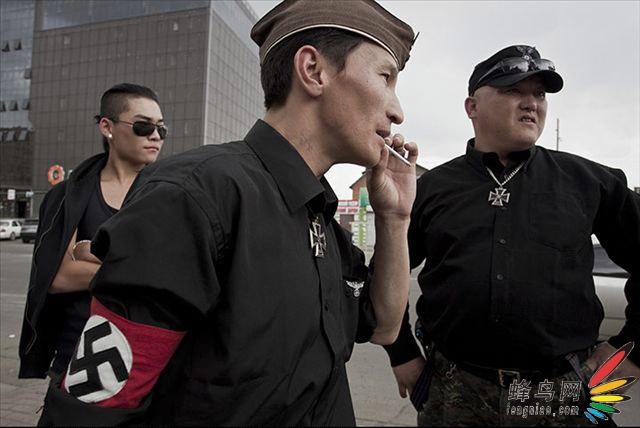 0000000000000000000000000000000000000000000000000000000000000