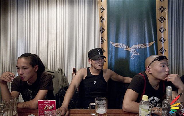 000000000000000000000000000000000000000000000000000000000000