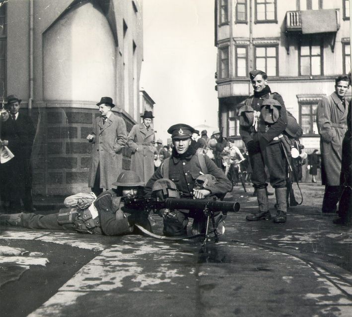 0000000000000000000000000000000000000000000000000000000000000000