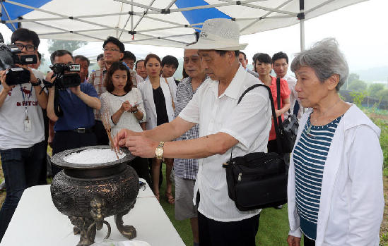 0000000000000000000000000000000000000000000000000000000000