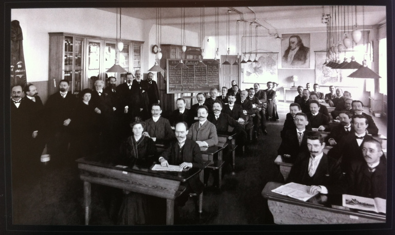 000000000000000000000000000000000000000000000000000000000000000