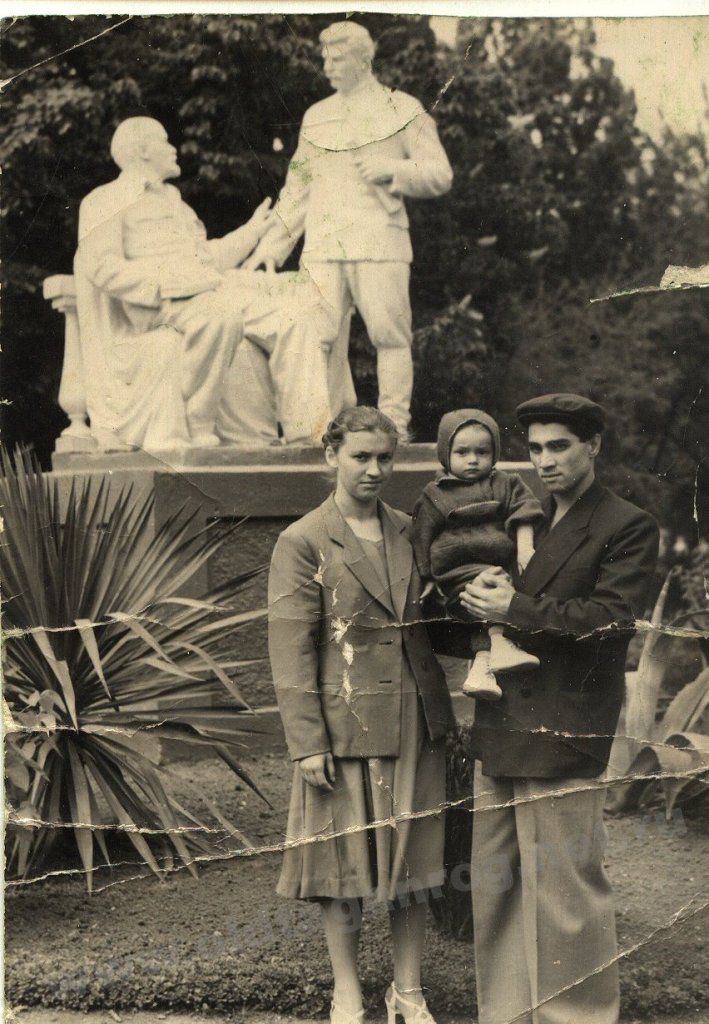 00000000000000000000000000000000000000 beret1