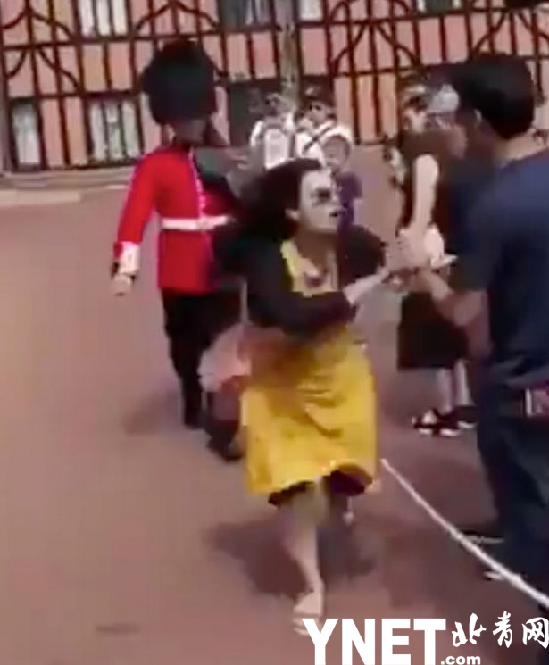 Punch3-v05F-hftenia0928683