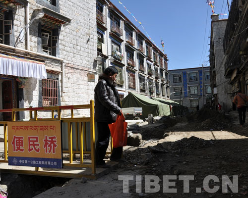 Lhasa-Tran-W020130407565212305065