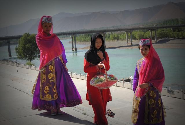 Salar-6f17-fyqwiqi8555091