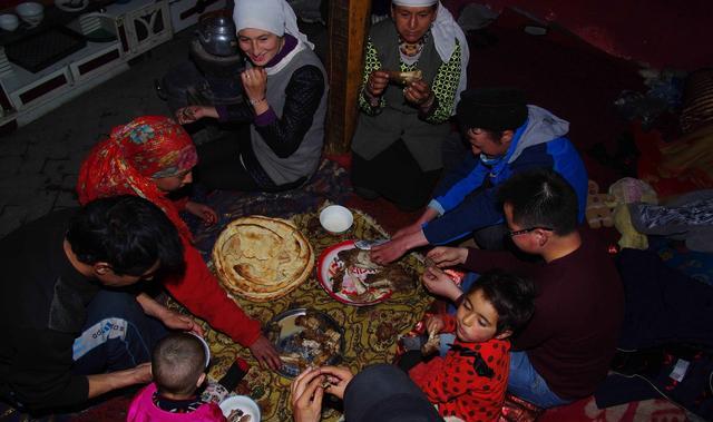 Tajik-b45d-fyqwiqi8554717