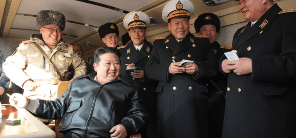 Kim Jong Un Chillin With His Homies!