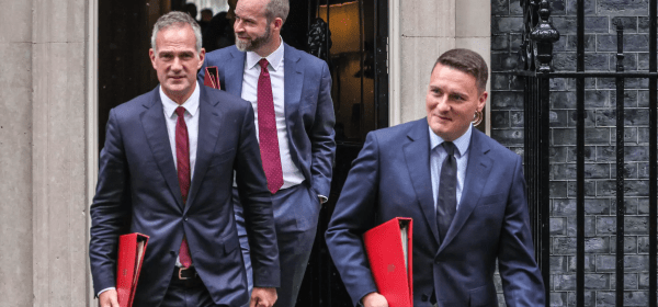 Kier Starmer - Backed By Zionist Israel!