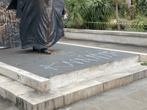 Far-Right Attack on Black Statue!