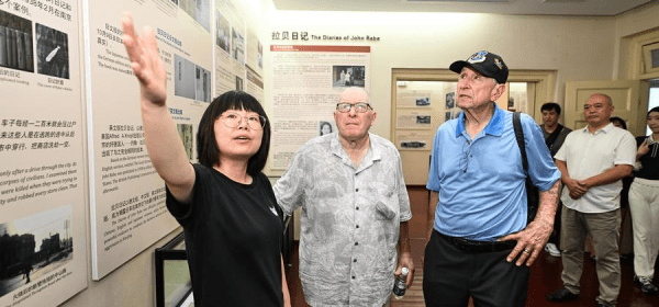 US Citizens Visit the Shrine of Their Deceased Ancestors!
