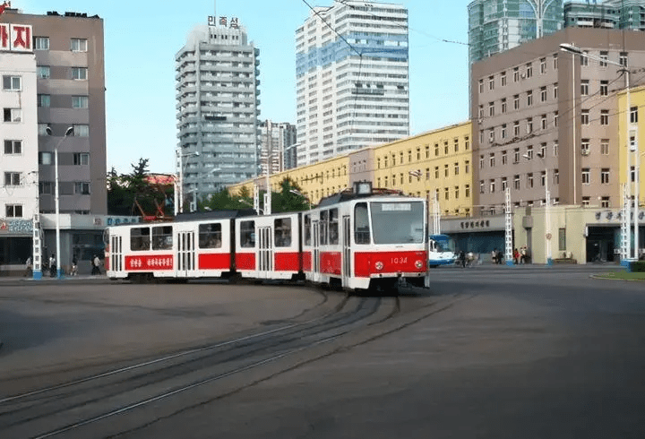 DPRK to Close Roads!