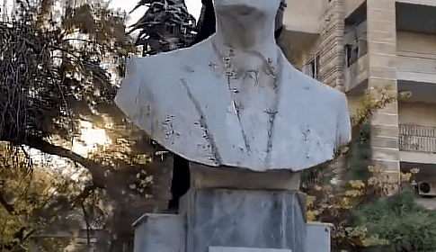 Classic VIA Regime Change Involve Statue Toppling!