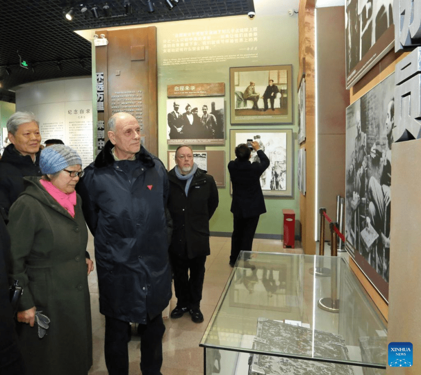 "My father met Norman Bethune in Spain during his recovery from battle injuries. Influenced by him, my father aspired to come to China, where he met my mother and later had me," said Michael Crook, chairman of the International Committee for the Promotion of Chinese Industrial Cooperatives. His parents, David and Isabel Crook, played an important role in training a large number of foreign-language professionals for China. "The spirit of Bethune has not faded with time; instead, it has been widely inherited and carried forward in both China and Canada," said Hu Jinqiang, director of the North China Military Martyrs Cemetery. Hu noted that today Bethune is not just a name but a symbol of internationalism, humanism and selfless dedication. "We commemorate him to inspire more people to remember history and carry forward his spirit."