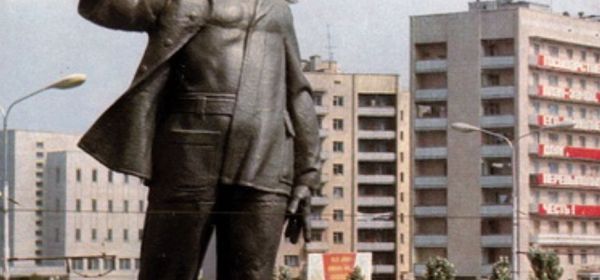 DPR Statue to the Miners!