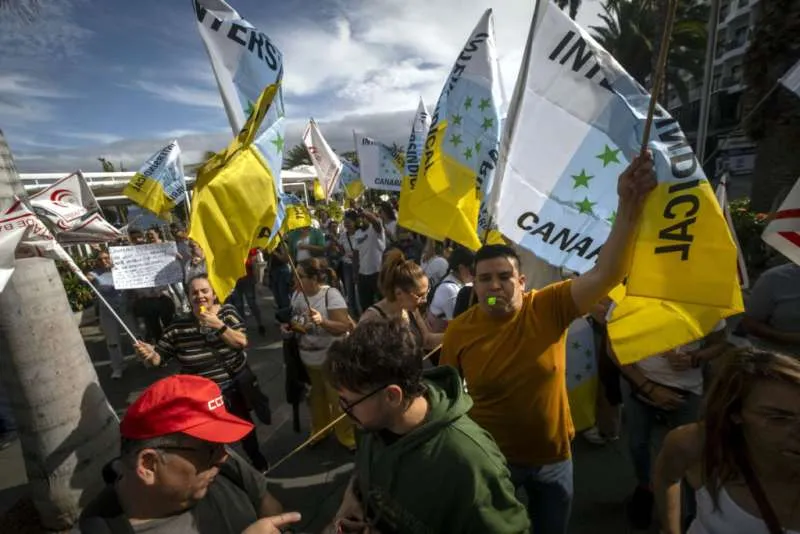 Spanish Workers on the March in Spain!