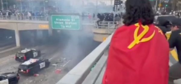 la - red flag on the streets!8595065010480168441.