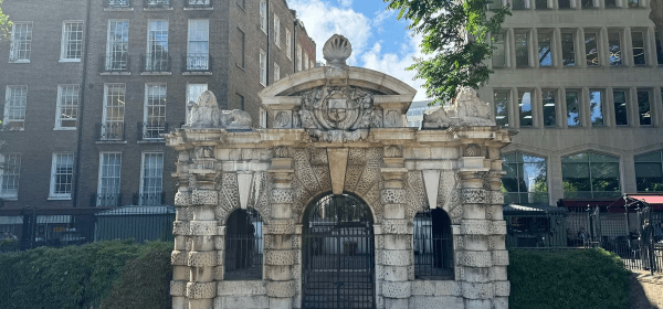 York Watergate - 1626 - Victoria Embankment!