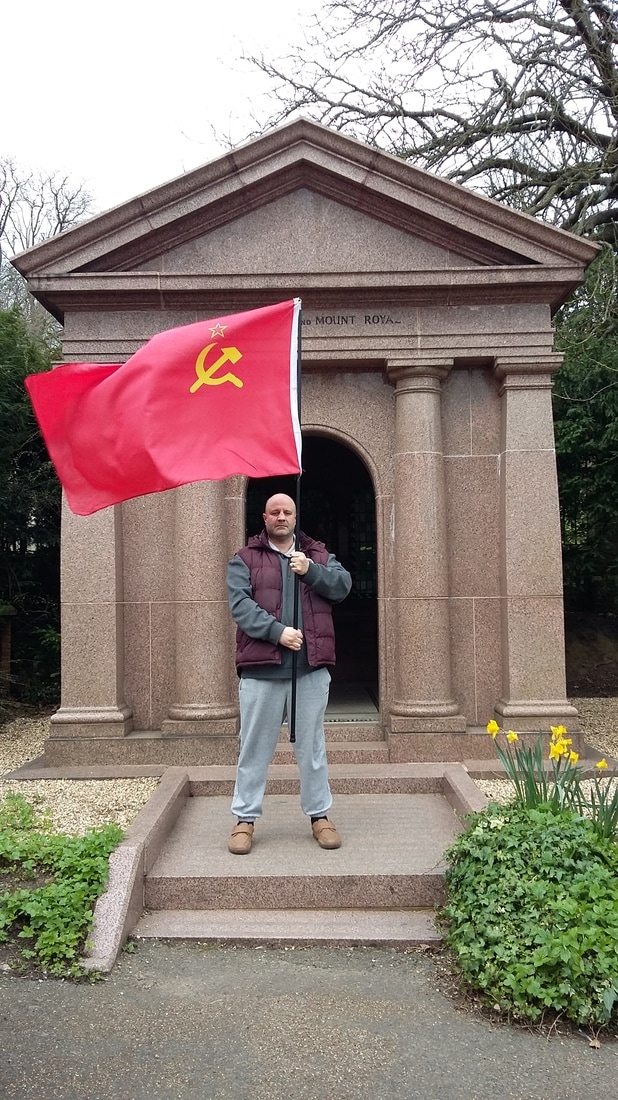 Highgate Cemetery - Carrying the Red Flag!