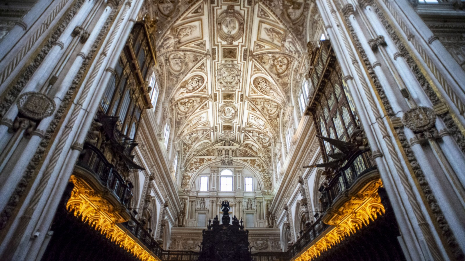 A fire at the mosque-cathedral of Cordoba in southern Spain damaged mainly one of its chapels © JORGE GUERRERO / AFP