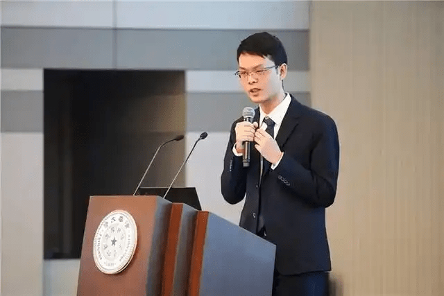 Yao Shunyu (姚顺宇) left Anthropic after less than a year