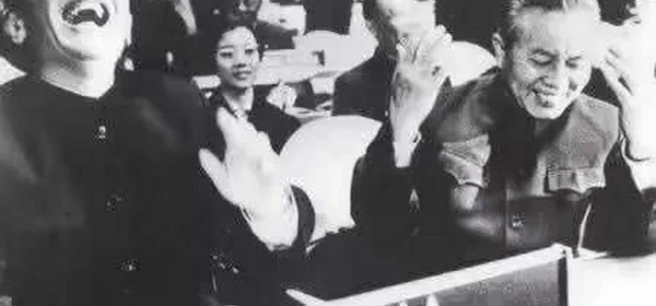 US Anti-Intellectualism is Hilarious!