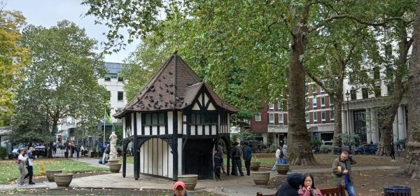 Feeding the Pigeons in Soho Gardens!