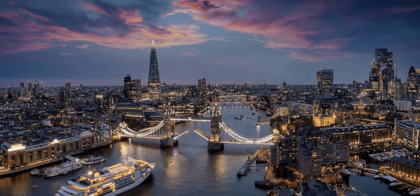 River Thames Scene in London!