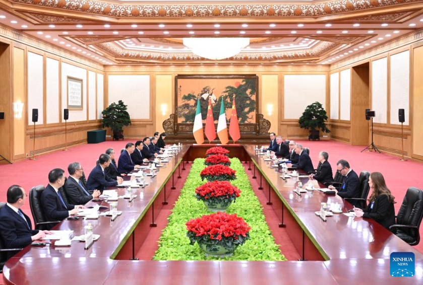 Chinese President Xi Jinping meets with Taoiseach of Ireland Micheal Martin at the Great Hall of the People in Beijing, capital of China, Jan. 5, 2026. (Xinhua/Yan Yan)