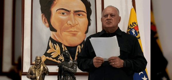 Diosdado Cabello, Secretary General of the PSUV Con El Mazo Dando