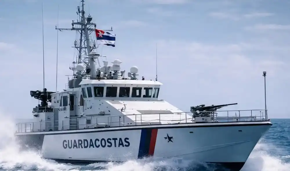 Cuban Coastguard Defeats US Terrorist Boat!