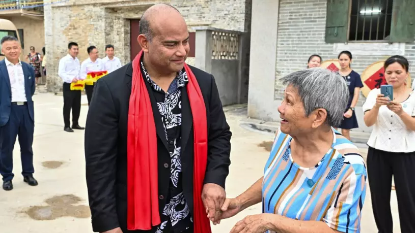 Nauru's President David Adeang arrived in Guangzhou,