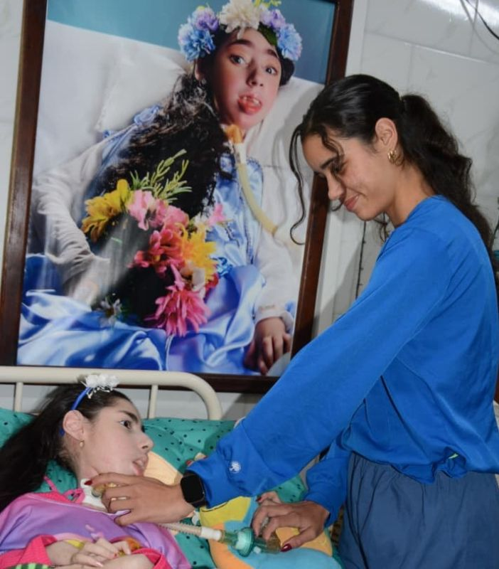 With adjustments in the study program, due to the effects in the sphere of speech, the young woman finished the twelfth grade!