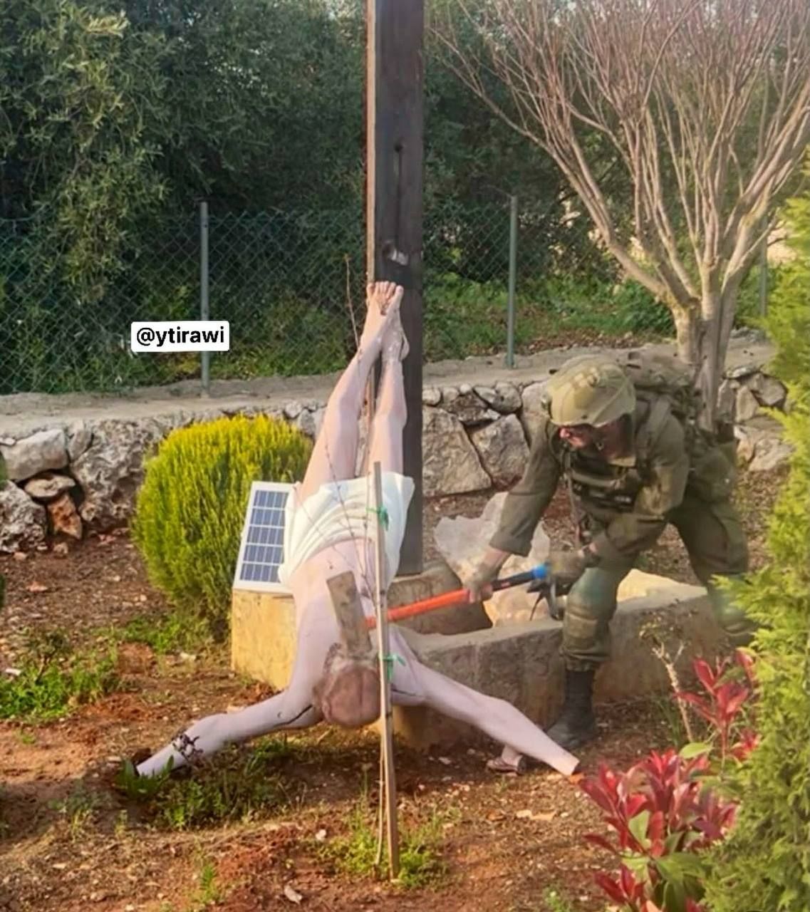  Israeli soldier smashing head of Jesus Christ's statue in southern Lebanon