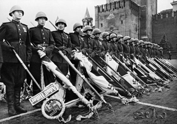 Red Army Displays Captured Nazi German Banners!