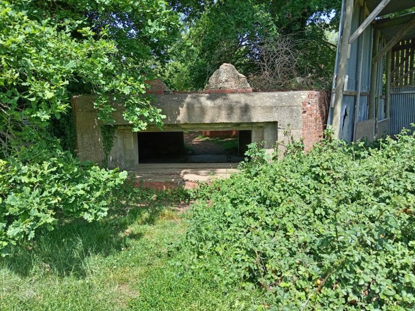 WWII Home Guard Emplacement - Waverly Abbey - Farnham