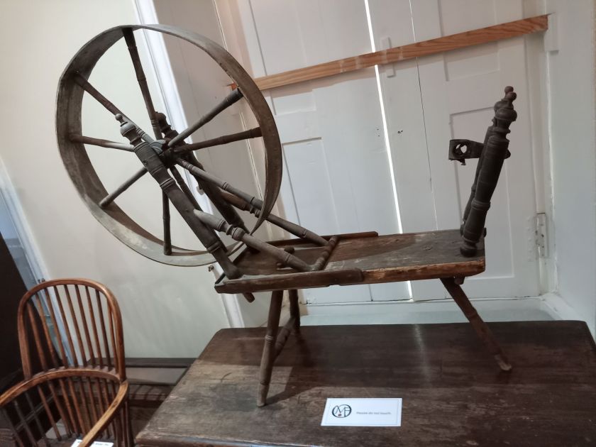 The Spinning Jenny - Weaving machine