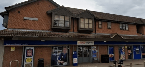 Police are appealing for information about the armed robbery at Tesco Express in Bowmont Square, Bicester.