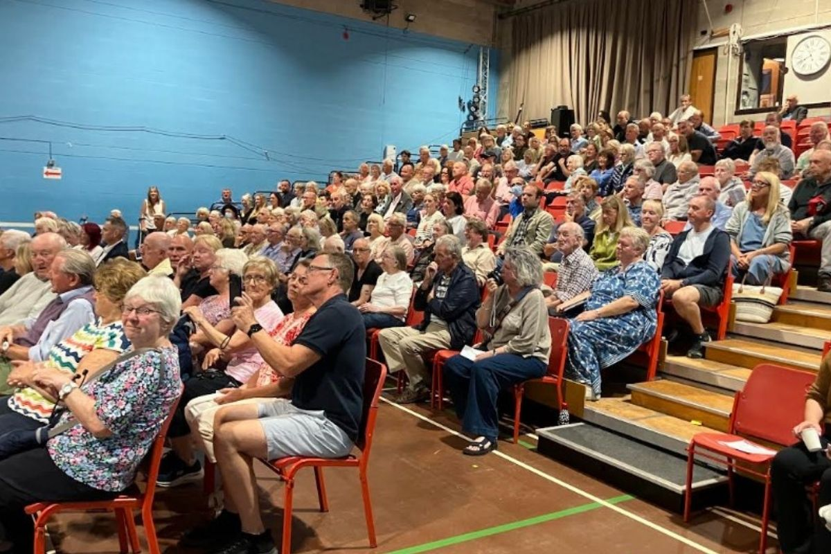 The packed public meeting chaired by MS Janet Finch Saunders at Beaumaris. Image: Dale Spridgeon