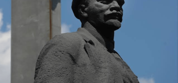 Lenin is Like Buddha!