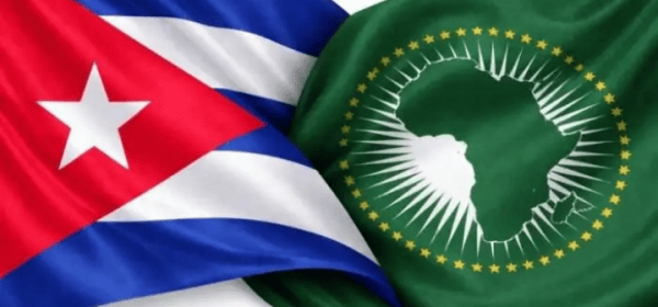 World Stands in Solidarity with Cuba!