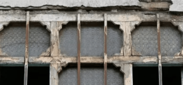 Taliban Schools Out-Law Unauthorised Smiling
