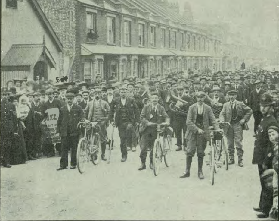 The start of the Raunds March, I905 